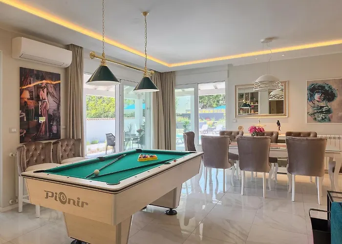 Dream House * Pula