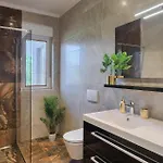 Будинок відпочинку Dream House Пула