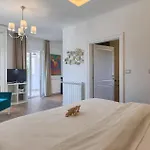 Будинок відпочинку Dream House Пула