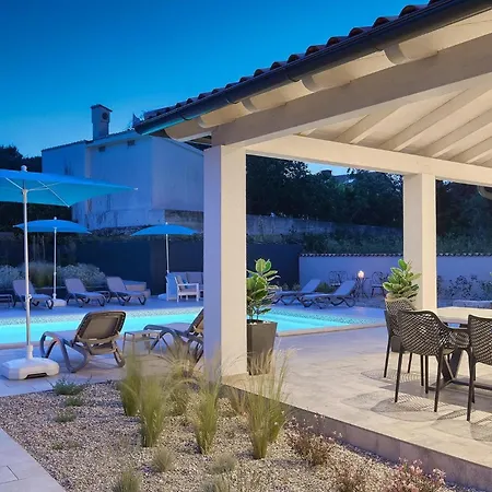 Dream House Casa de Férias Pula