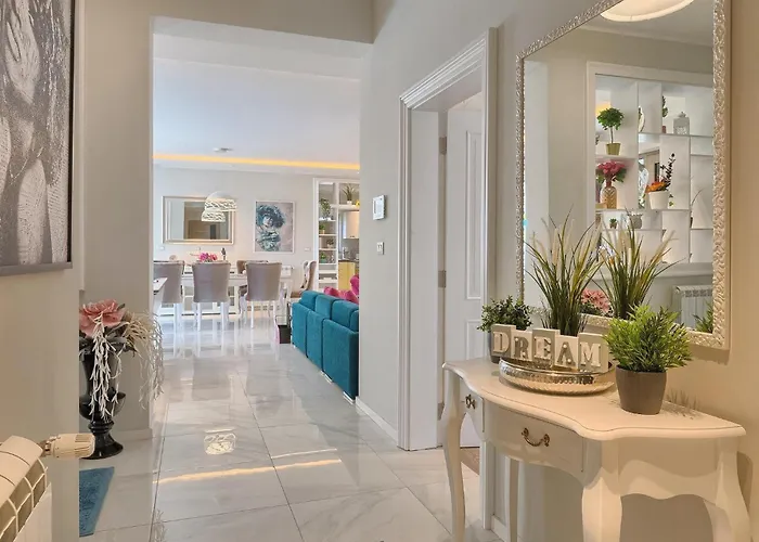 Dream House Будинок відпочинку